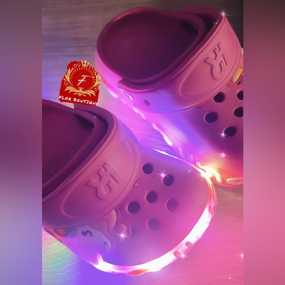 Girls kids size 5 brought from Mexico - Picture 1 of 1